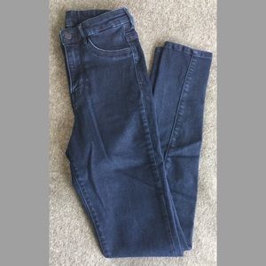 H&M high-waisted jeggings size 27/32